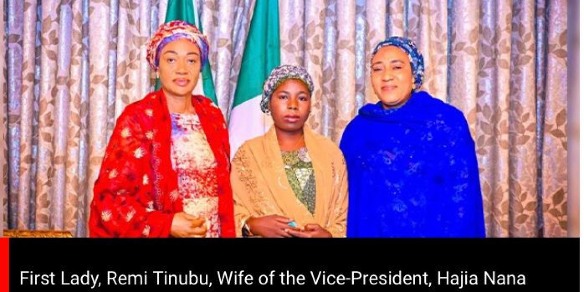 RESCUED CHIBOK GIRL MEET FIRST LADY AND WILL BENEFIT FROM FIRST LADY'S NGO.