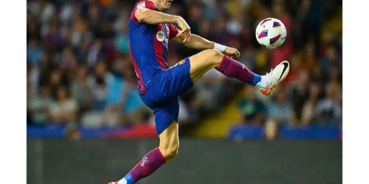Lewandowski and Cancelo Lead Barcelona to Dramatic Comeback Victory over Celta Vigo