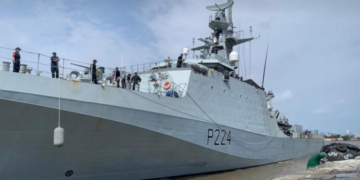 BREAKING NEWS: ROYAL NAVY WARSHIP HMS TRENT ARRIVES IN LAGOS, NIGERIA
