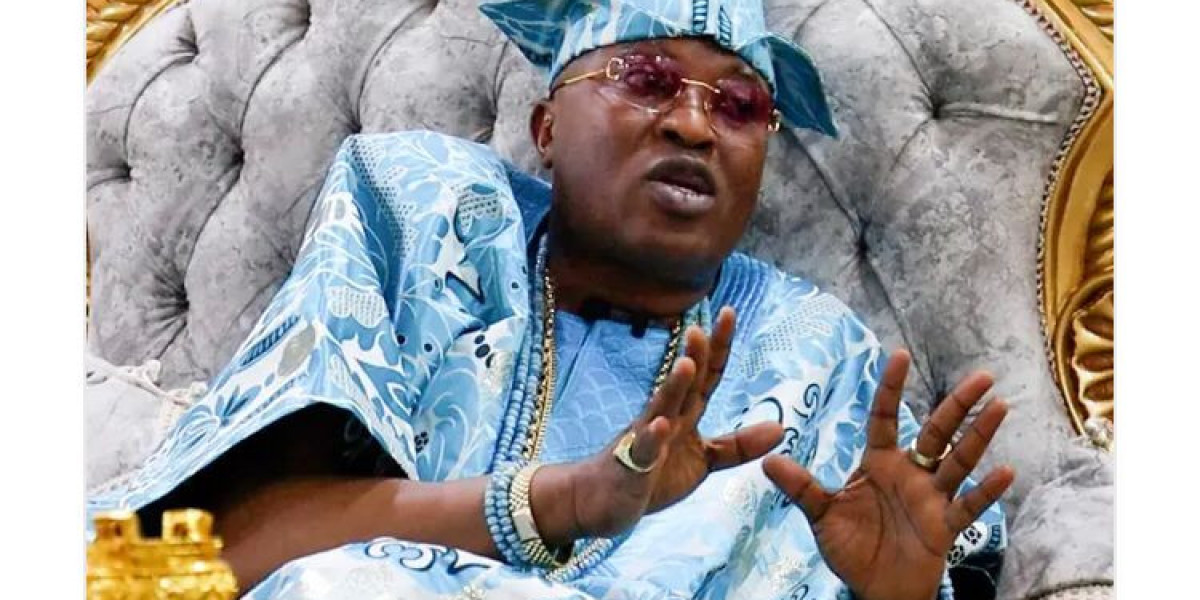 OLUWO OF IWOLAND PRAISES OBASANJO AS A RESPECTFUL YORUBA ELDER AND DEFENDER OF TRADITIONAL INSTITUTIONS