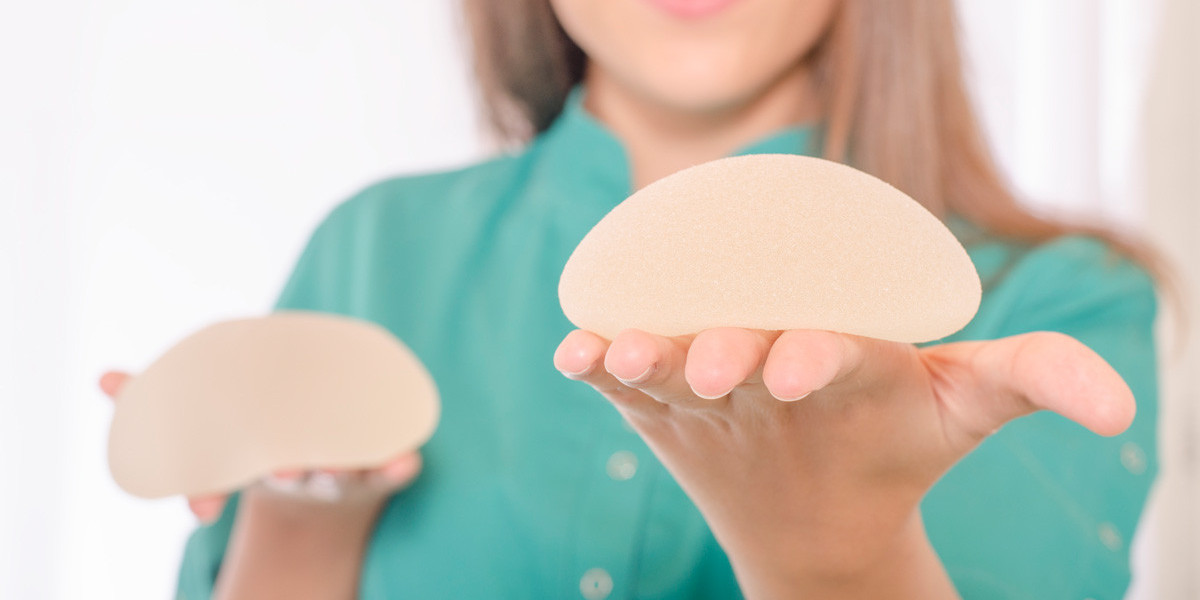 Capitalizing the Dynamic Pace of Technological Innovations is Projected to Boost the Breast Implants Market