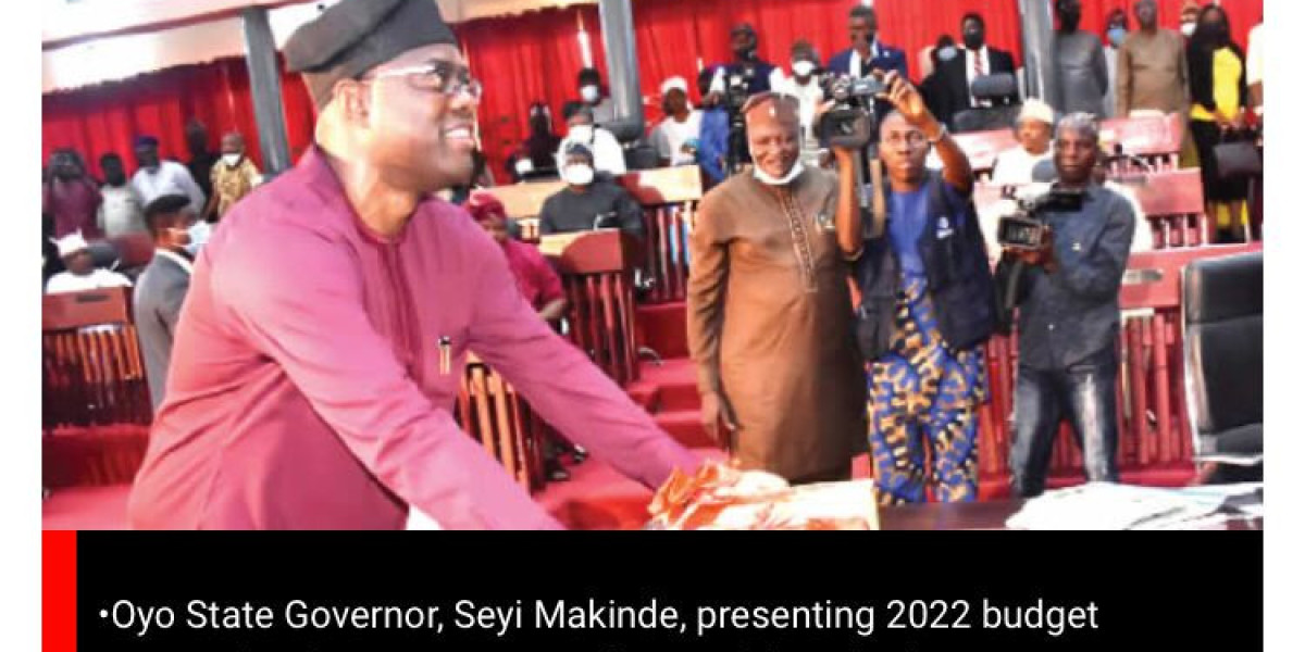 GOVERNOR SEYI MAKINDE PRESENTS N434.2bn BUDGET PROPOSAL FOR 2024 TO OYO STATE HOUSE OF ASSEMBLY