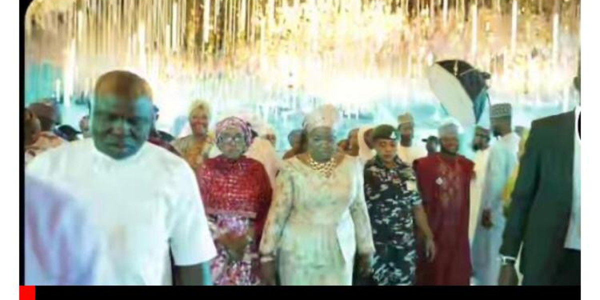 FOLASHADE TINUBU-OJO INTRODUCED AS 'QUEEN OF NIGERIA AT NASARAWA STATE EVENT
