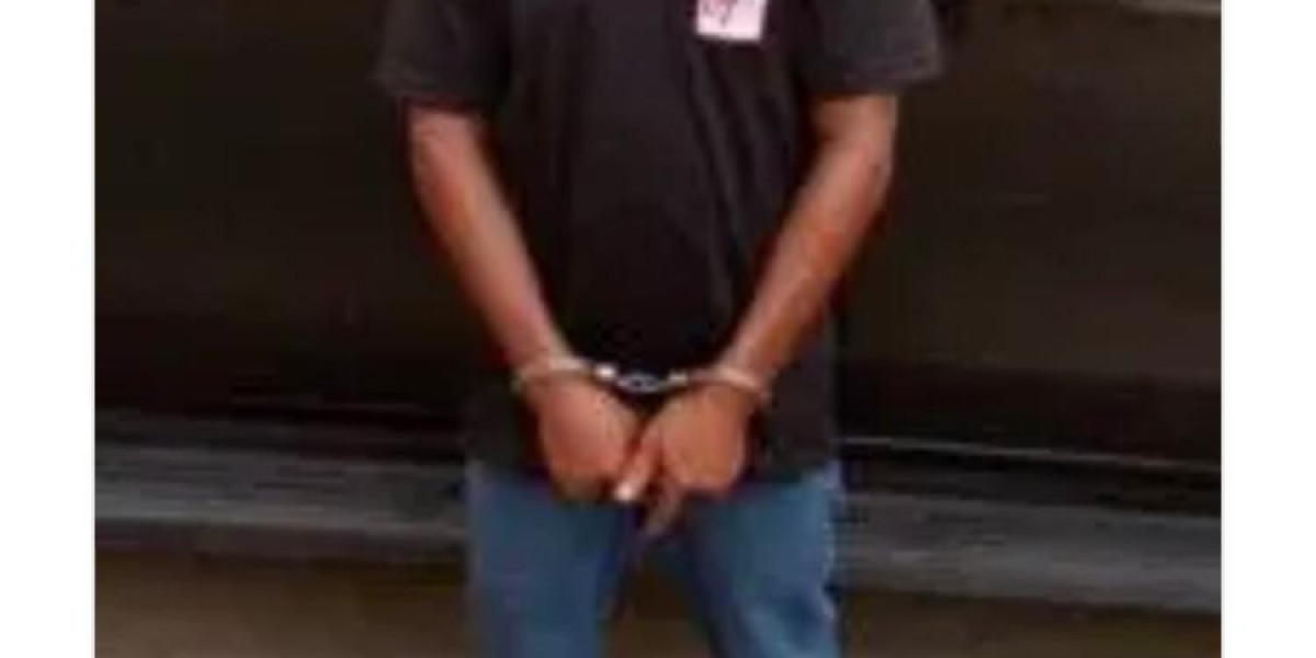 MAN ARRESTED FOR ATTEMPTING TO SELL COMPANY CAR TO FLEET TO GHANA