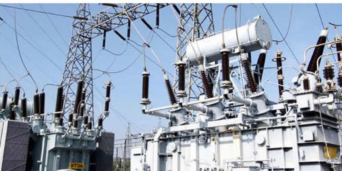 NIGERIA'S POWER GRID CHALLENGES AND RENEWABLE ENERGY PROJECTIONS