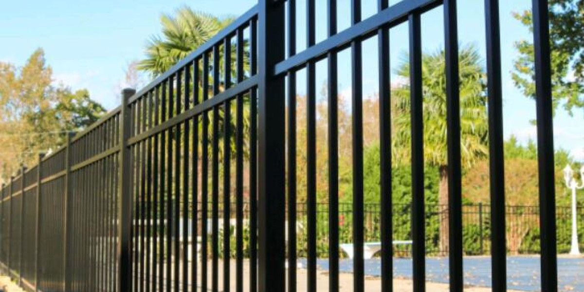 What’s the appeal of Commercial Grade Aluminum Fencing?