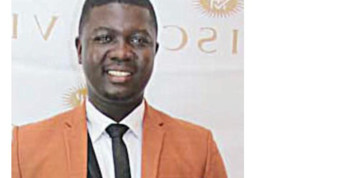 Comedian Seyi Law Endorses Bola Tinubu and Advocates for Constructive Criticism in Governance