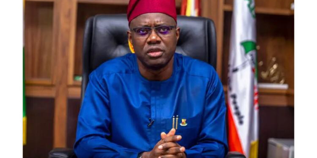 Oyo State Governor Signs State Electricity Regulatory Commission Bill into Law