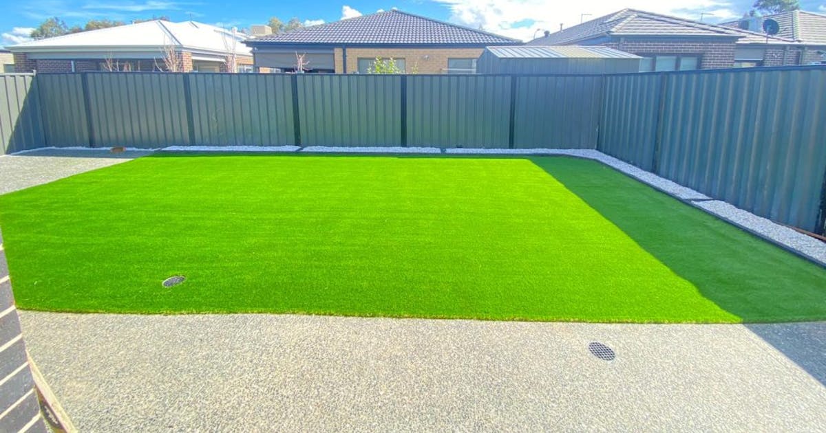 Tips for Keeping Your Artificial Turf Landscape Beautiful