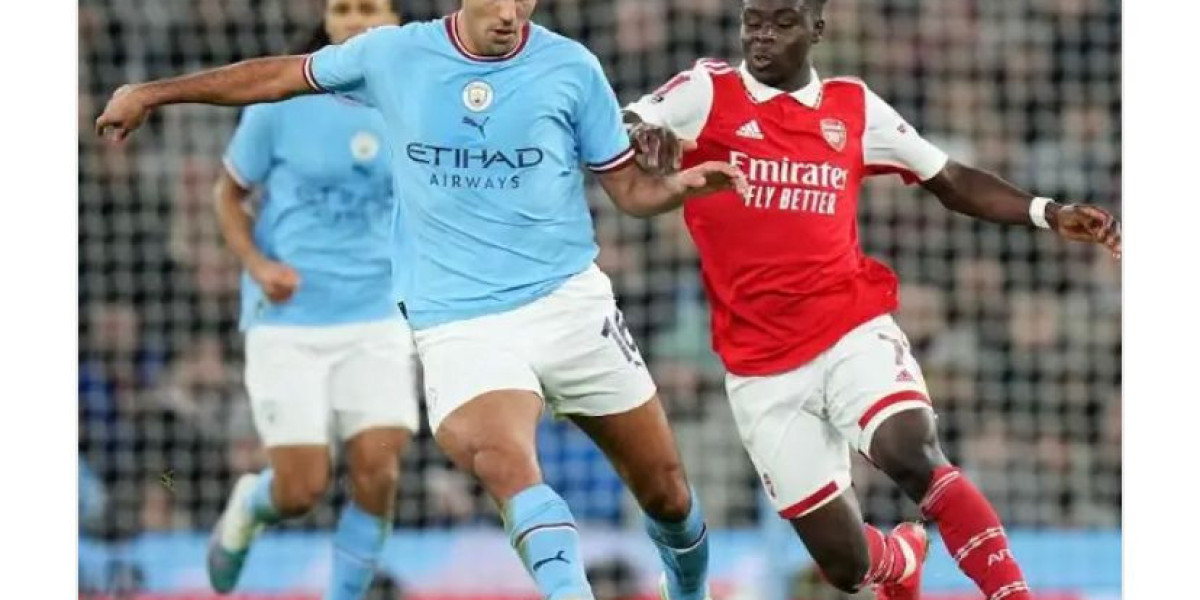 Crucial Showdown: Arsenal Faces Manchester City in Premier League Title Race Clash