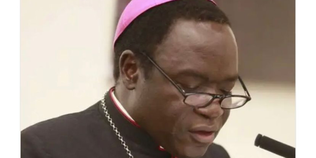Calls for Government Probe Amidst Banditry Concerns: Perspectives from Rev Fr Matthew Kukah and Sheikh Ahmad Gumi