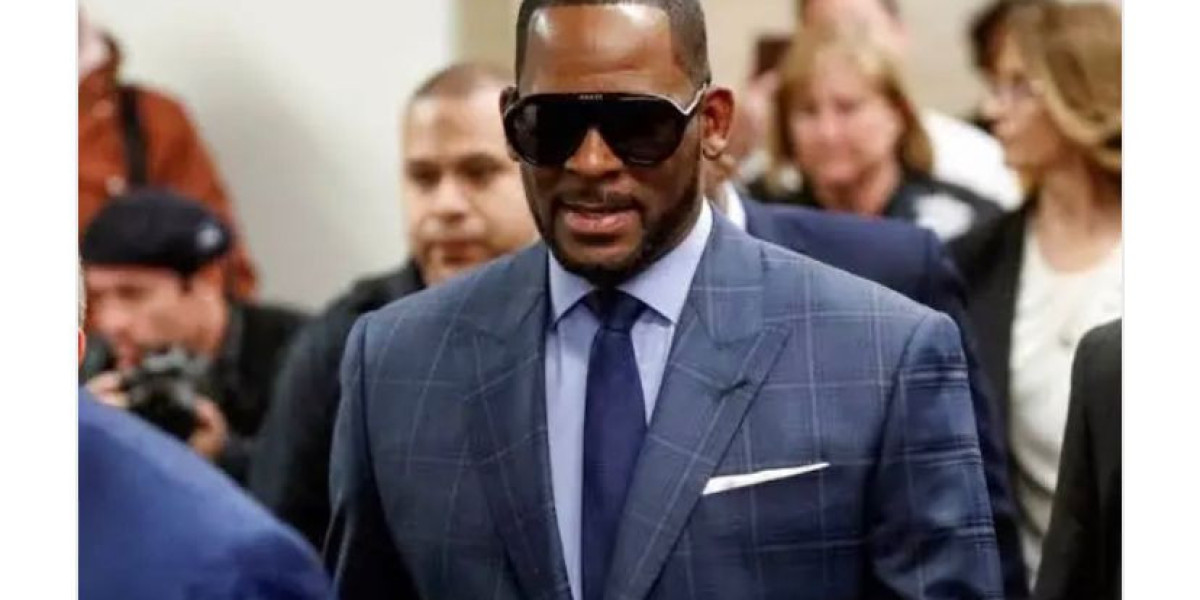 US Appeals Court Upholds R. Kelly's 20-Year Sentence for Child Pornography