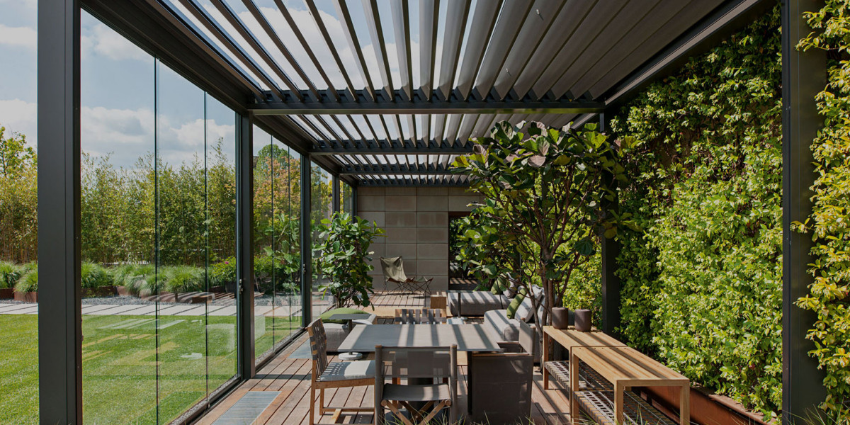 Experience Outdoor Versatility with Smart Roof's Pergola Roof Solutions