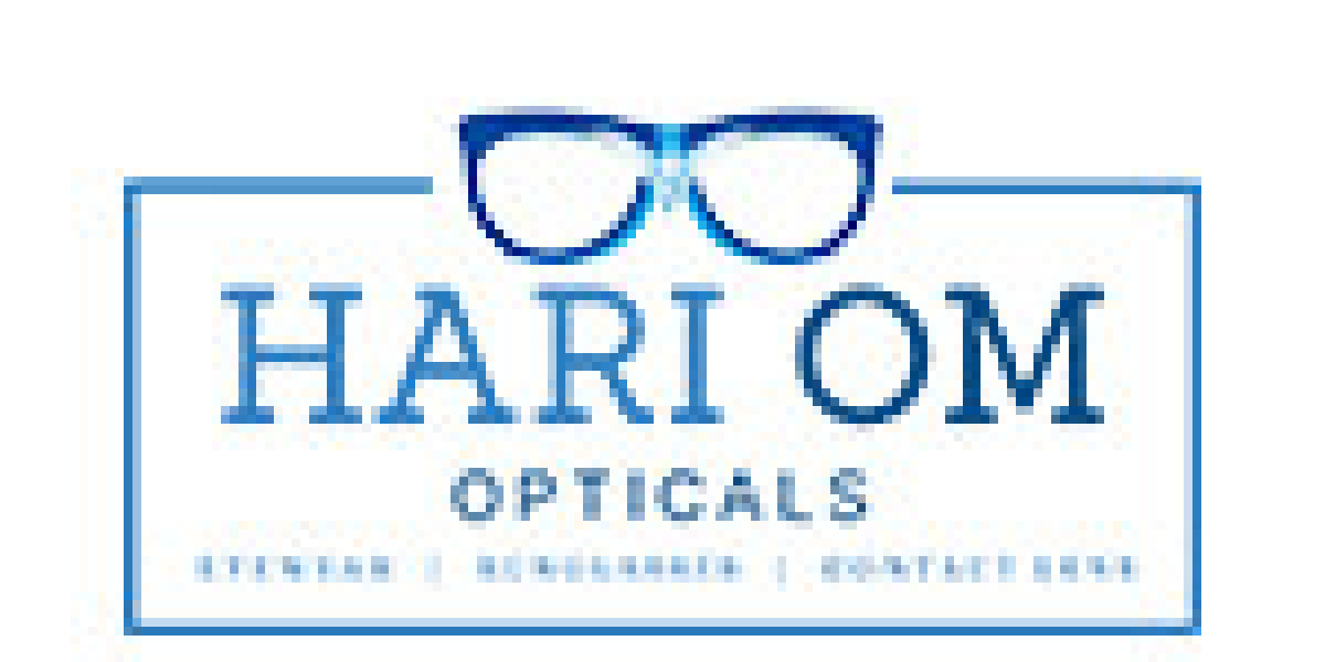 Hariom Opticals: Exquisite Luxury Eyeglasses in Noida.