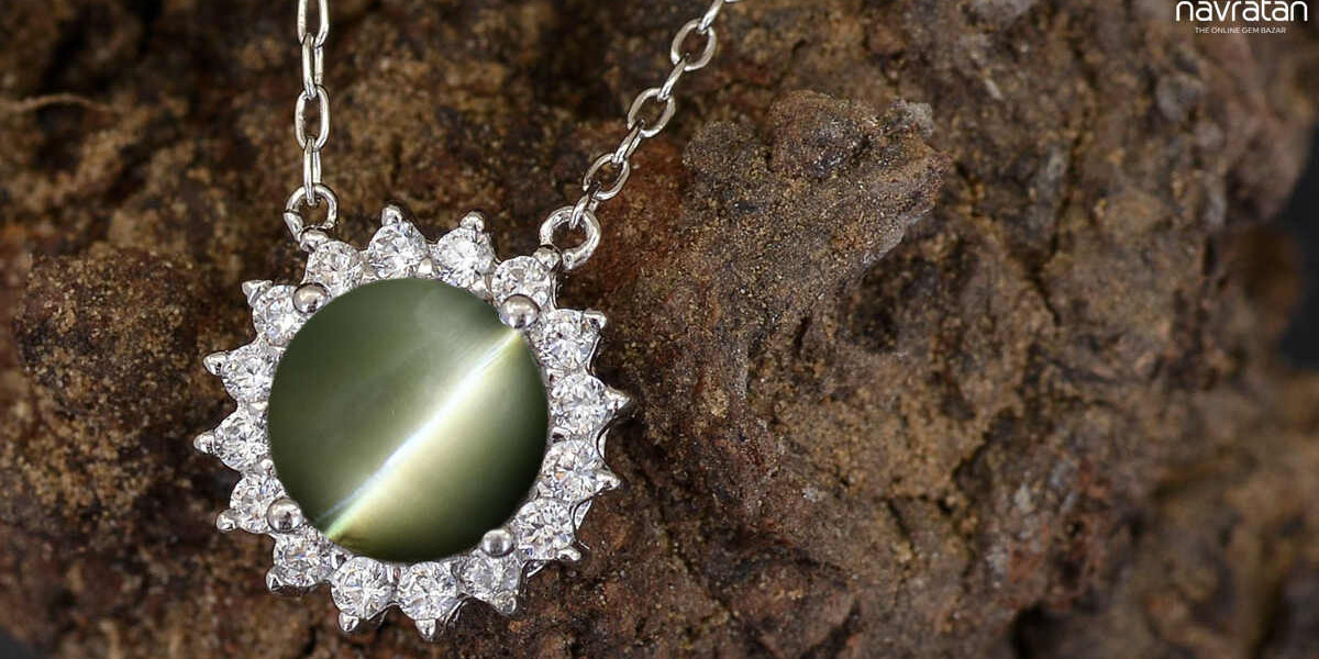 Historical Significance of Chrysoberyl Cat's Eye