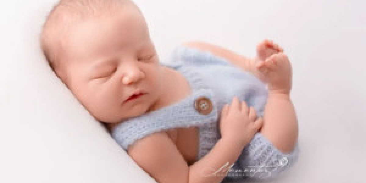 Embracing the Joy of a Newborn Photoshoot: Creating Lifelong Memories