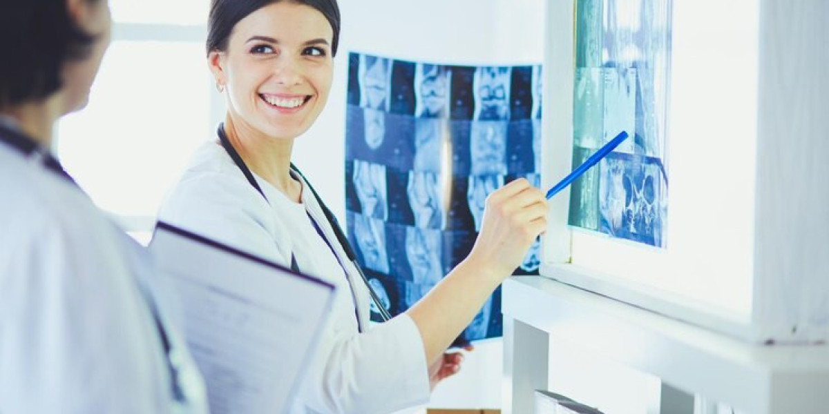 Best Orthopedic Doctors in Mumbai: why people prefer the QI Spine Clinic.