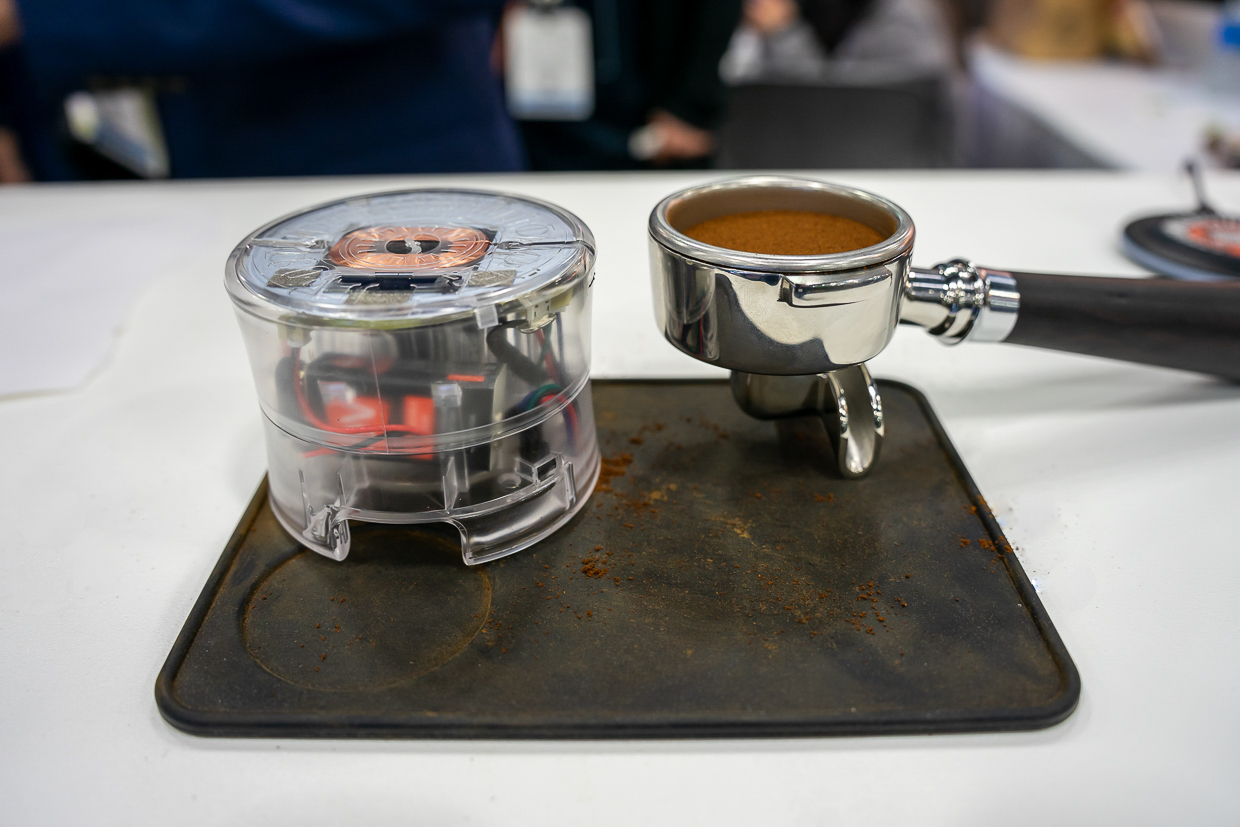 Revolutionizing Your Espresso Routine: The Benefits Of Using An Automatic Tamper - Business News Blog