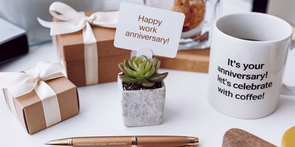 Work Anniversary Gifts in Pakistan for Professional Celebrations