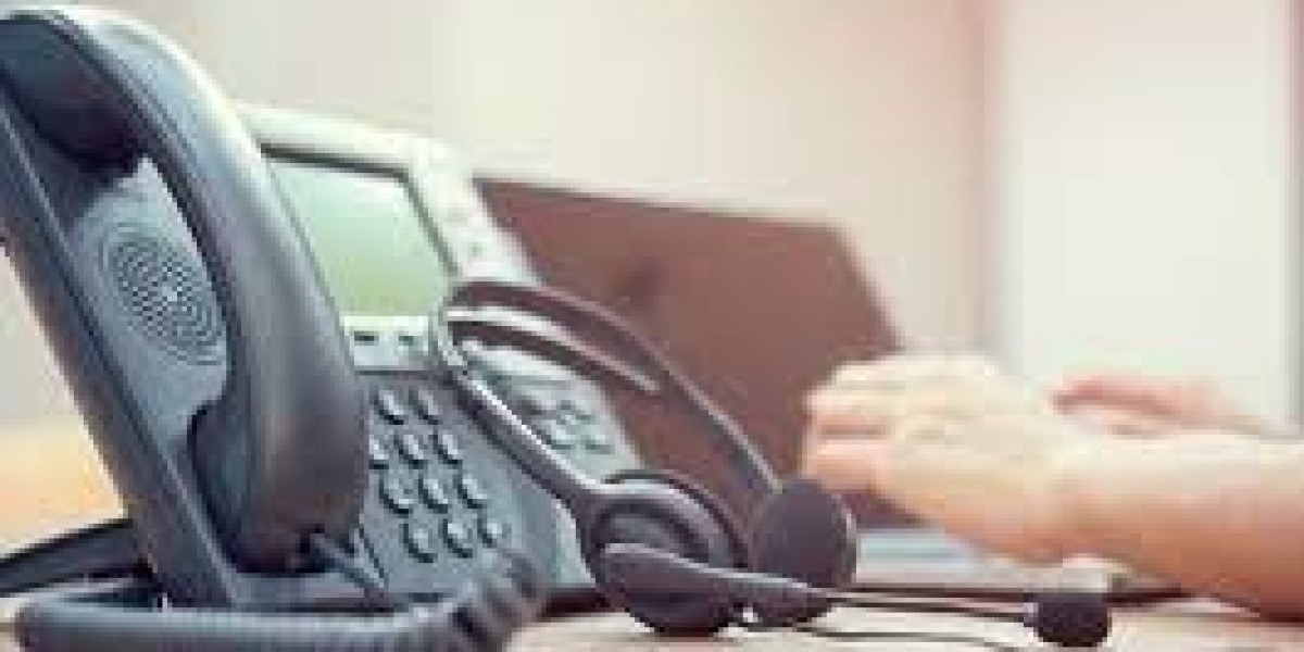 Navigating Customer Expectations: The Strategic Importance of Call Centers in Toronto