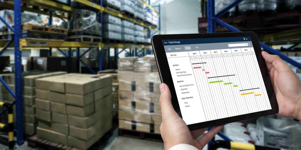 Why Your Logistics Business Needs Custom CRM Software