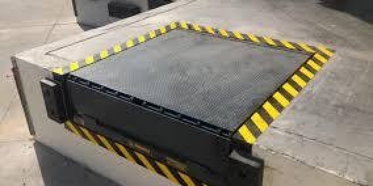 Best Hydraulic Dock Levelers in UAE | Doorway Doors