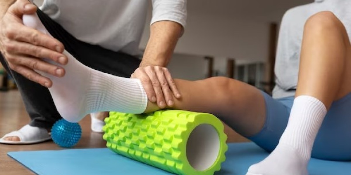 TCM for Sports Injuries: Holistic Healing and Recovery Techniques