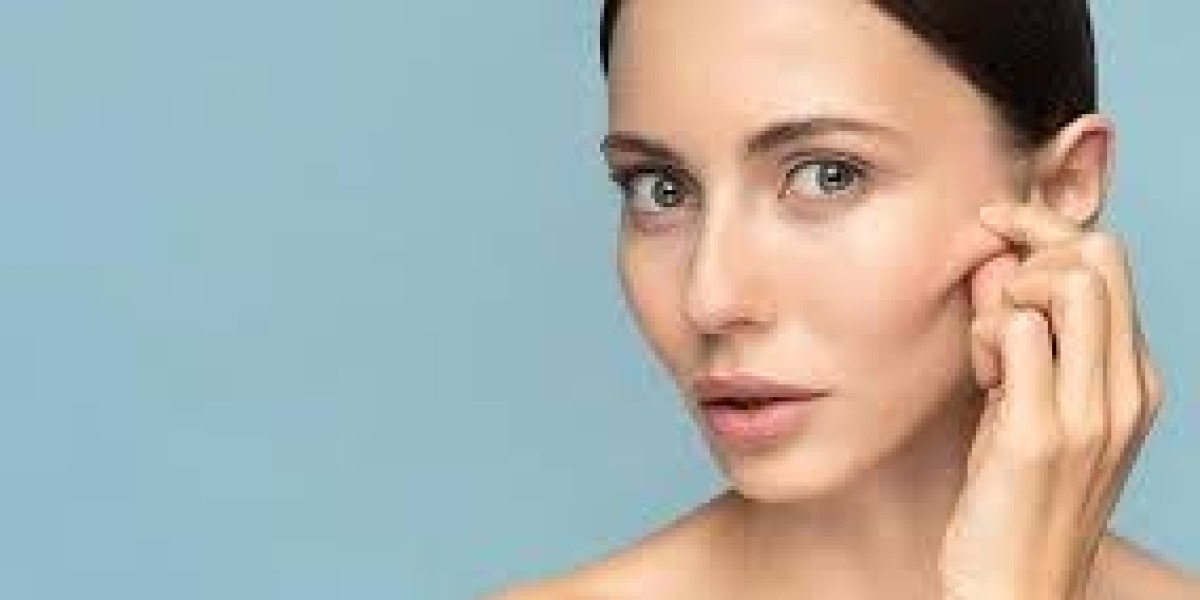 Facelift for Asymmetry: Can It Correct Uneven Features?