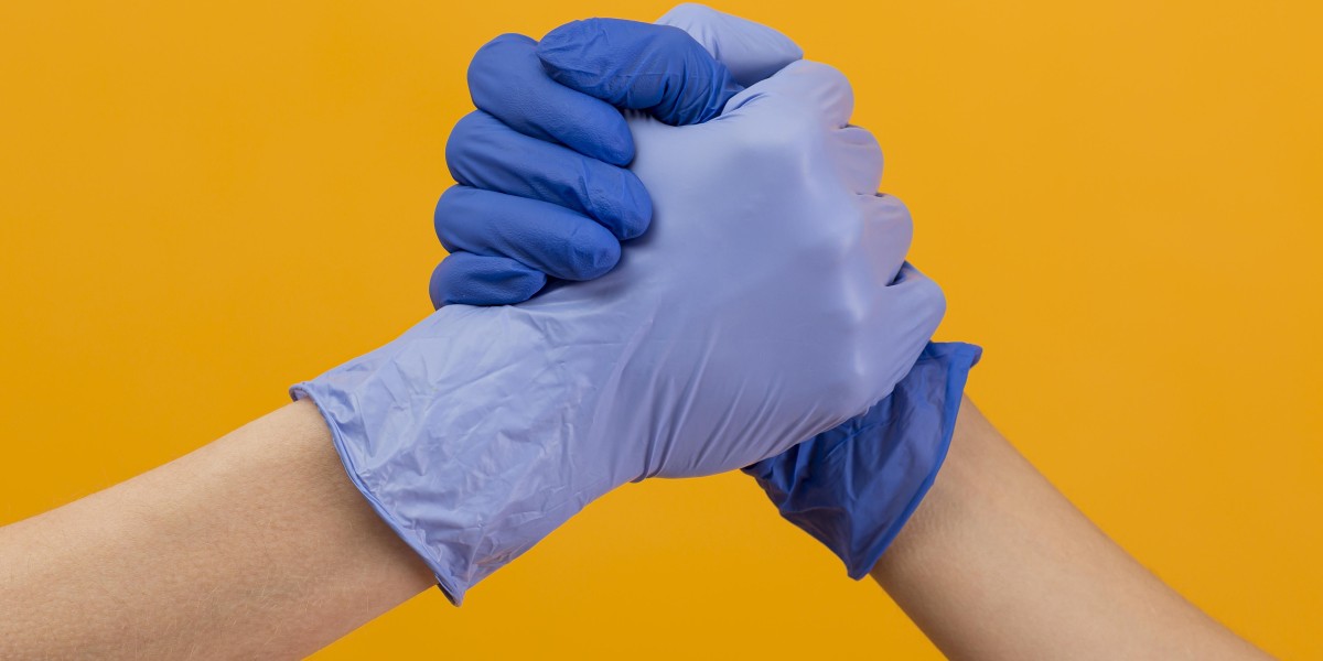 Vinyl Gloves in Healthcare: Livingstone's Commitment to Safety and Comfort