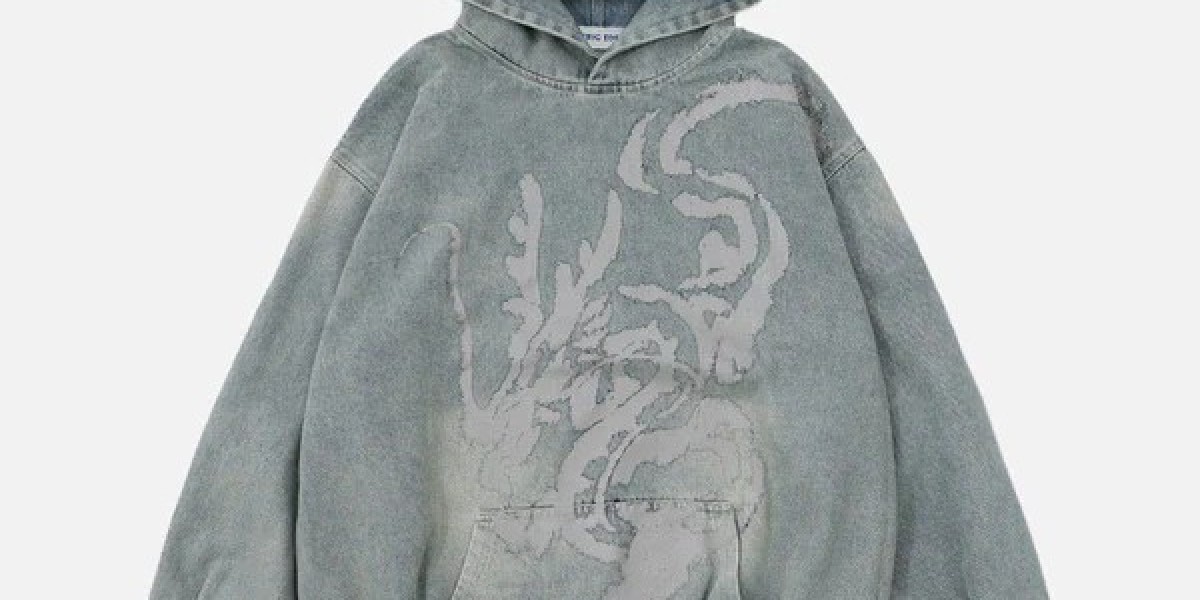 Revamping Urban Aesthetics: The Creative Influence of Aelfric Eden Hoodies