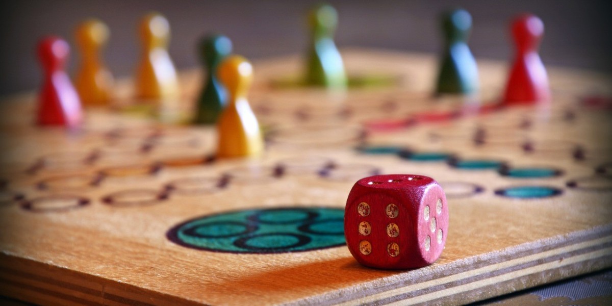 What Fantasy Sports Apps Can Learn from Board Game Communities