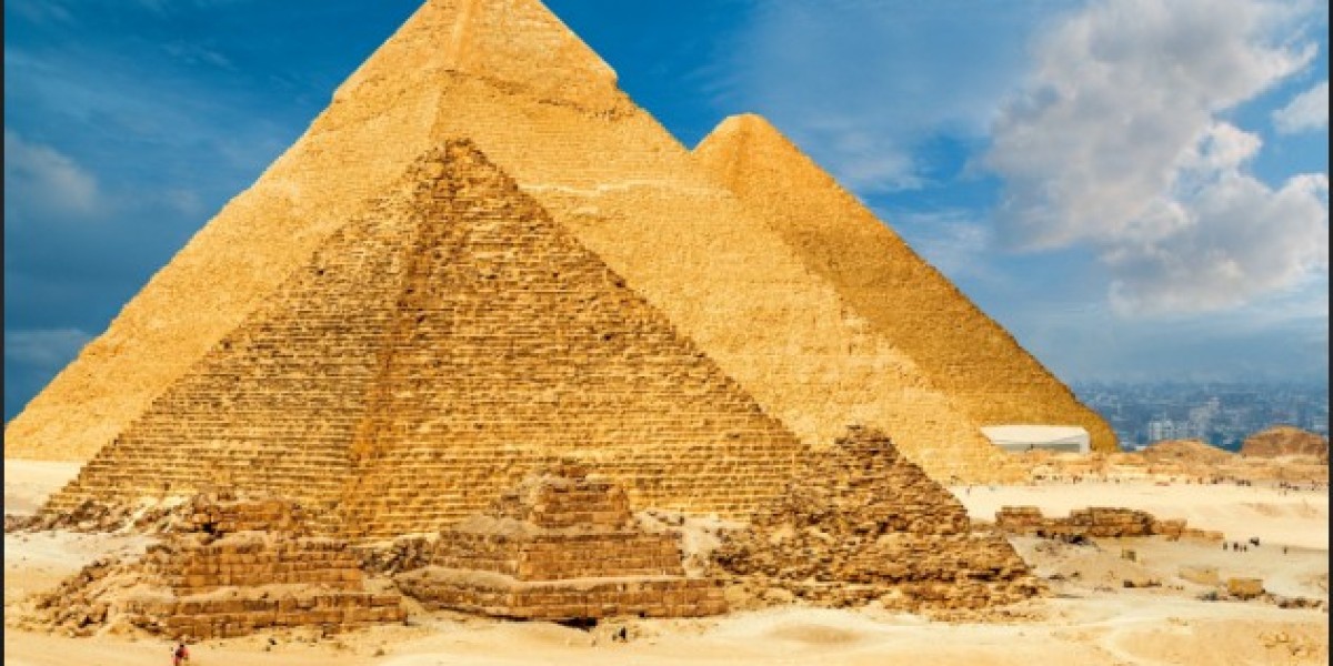 How to Visit the Pyramids in Egypt