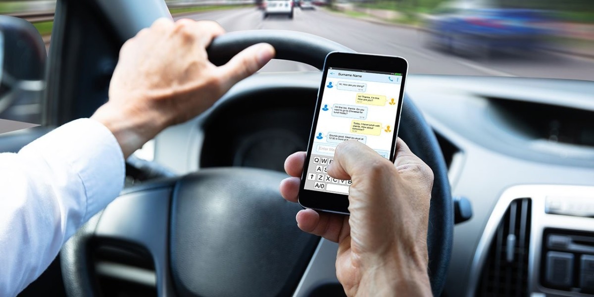 mobile phone in motor vehicle: Understanding the Rules and Penalties in the UK"