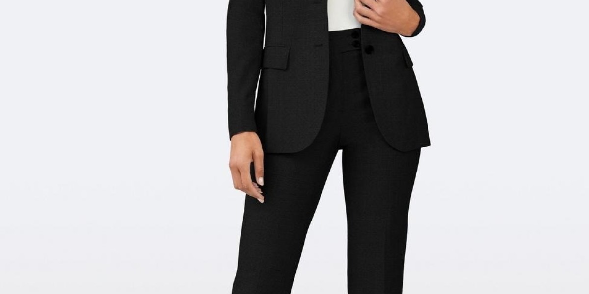 How to Style a Formal Women's Suit for Every Occasion