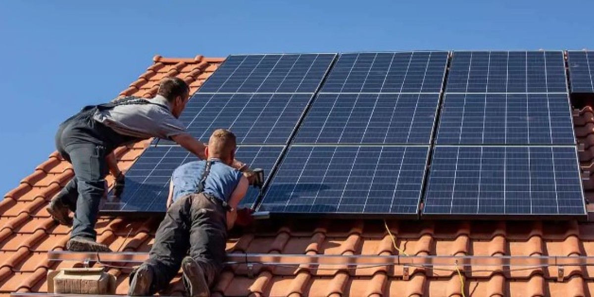 The Ultimate Guide to Solar Panels for Home: Cost, Installation, and Long-Term Savings