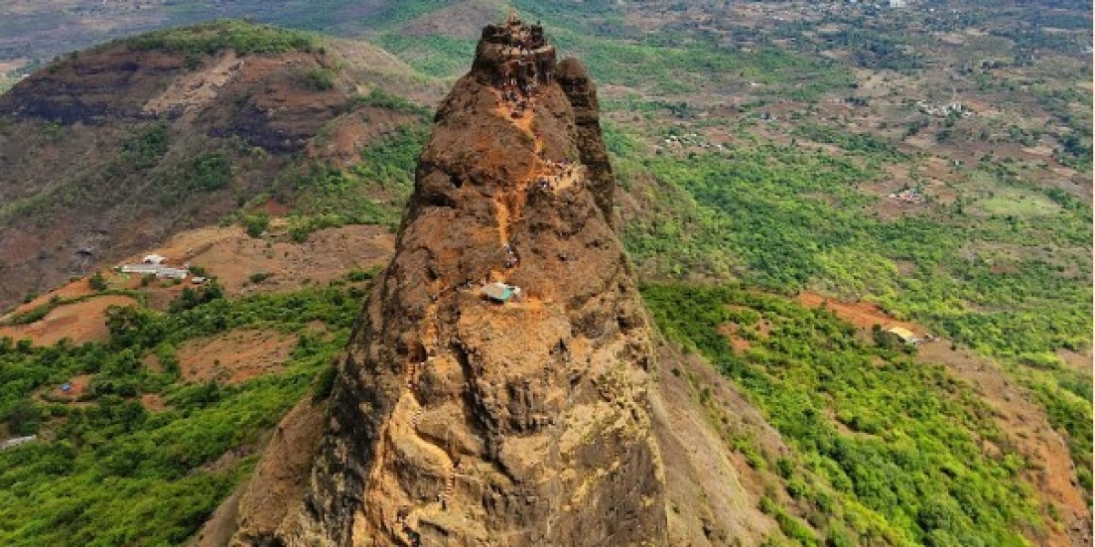 Kalavantin Durg: A Thrilling Trek for Adventurers