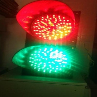 Advanced Traffic Signal Lights by KT Automation Pvt Ltd Profile Picture