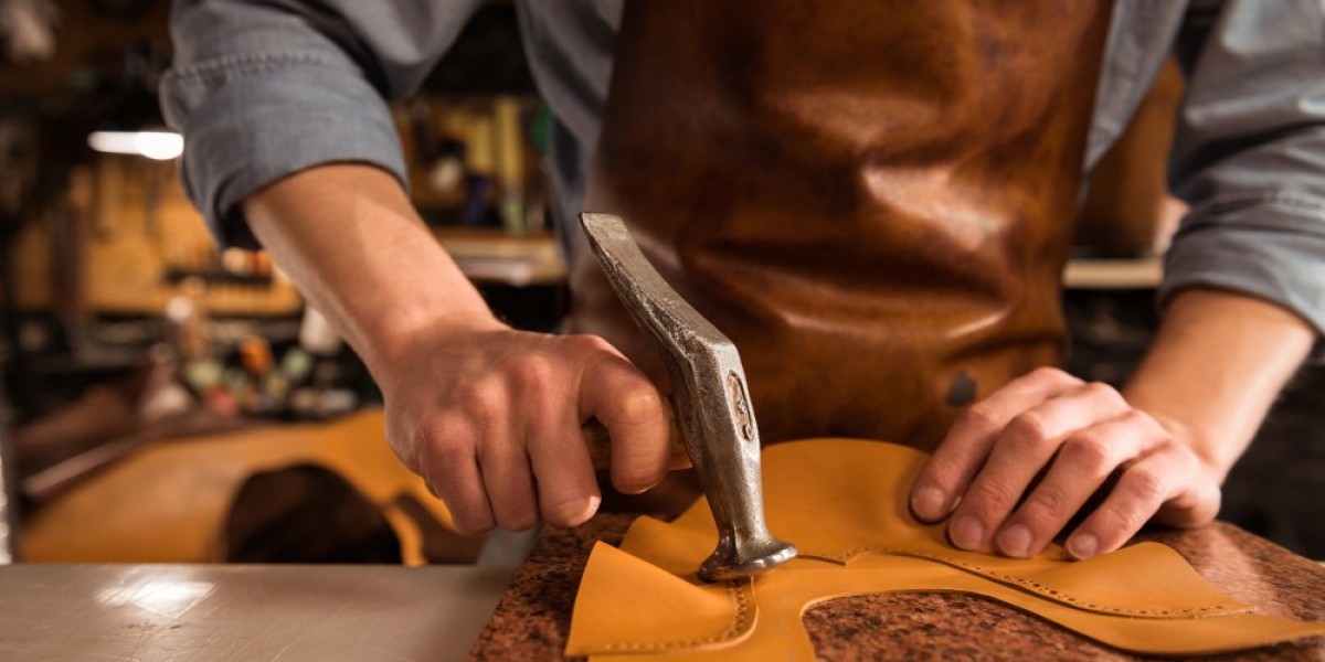 The Allure of Leather Craftsmanship in Malibu: A Comprehensive Guide to Timeless Elegance