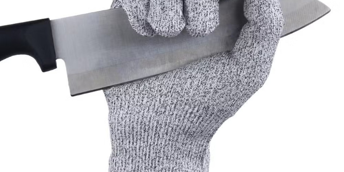 Where to Buy the Best Cut Resistant Gloves in UAE