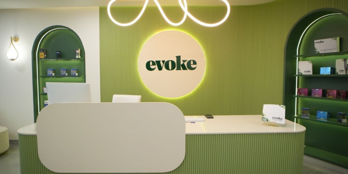 Transform Your Look at Evoke Hair & Skin Clinic – Best Hair & Skin Treatment Clinic in Delhi