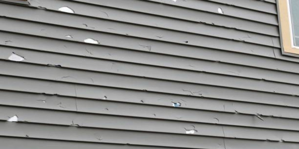 How to Fix Cracked Siding: Simple Repair Tips