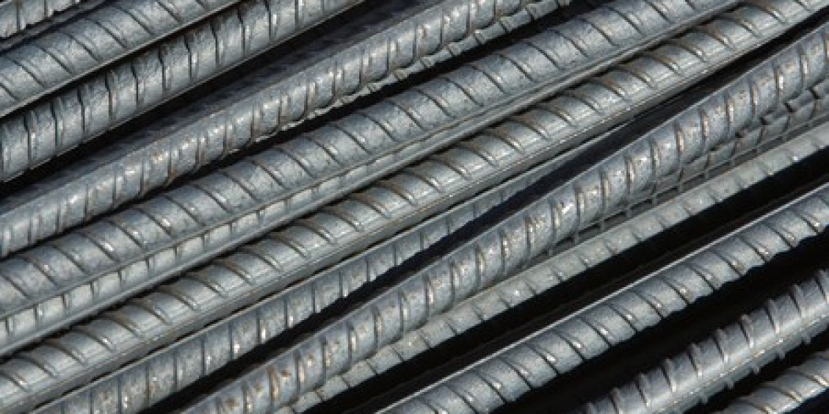 Decoding the Steel Market in India: Factors Shaping Today's Prices