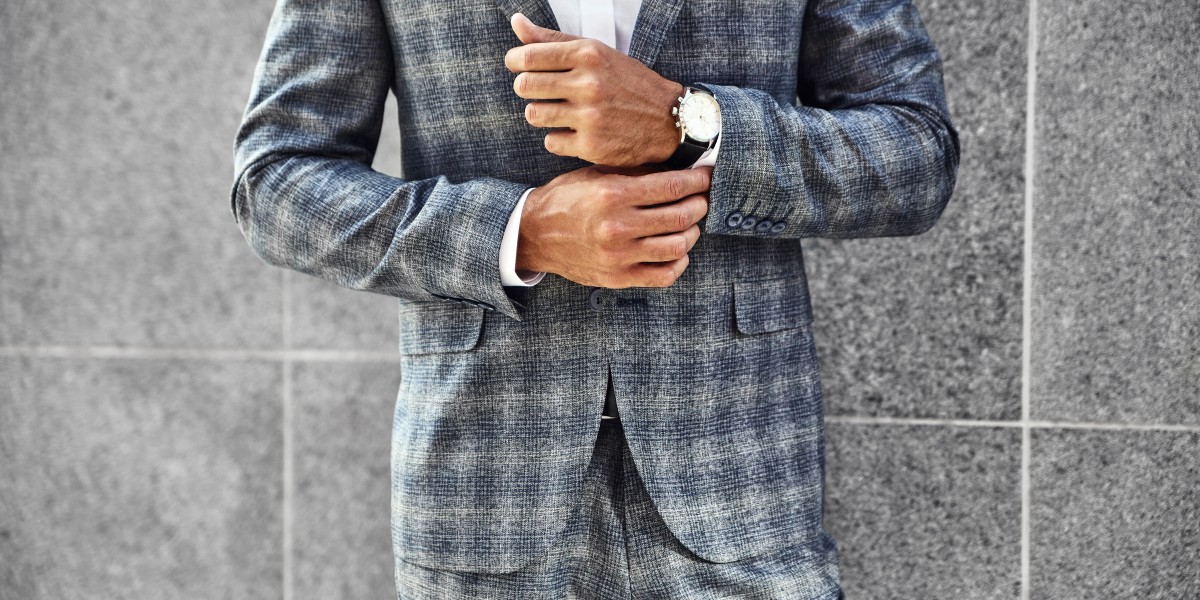 How to Style Different Suiting Fabrics for a Modern, Fashion-Forward Look