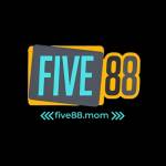 FIVE88 Mom